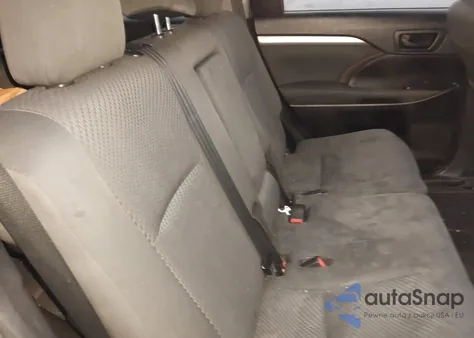 2019 Toyota Highlander Le z USA, uszkodzony, nr VIN 5TDBZRFH6KS928637